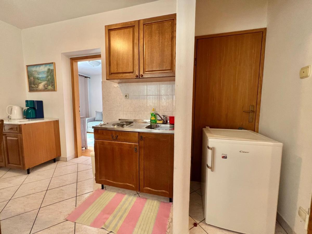 Apartments Jadranka Dramalj Luaran gambar